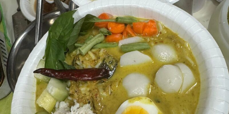 Baan Pee Pee by Por Kar Saap