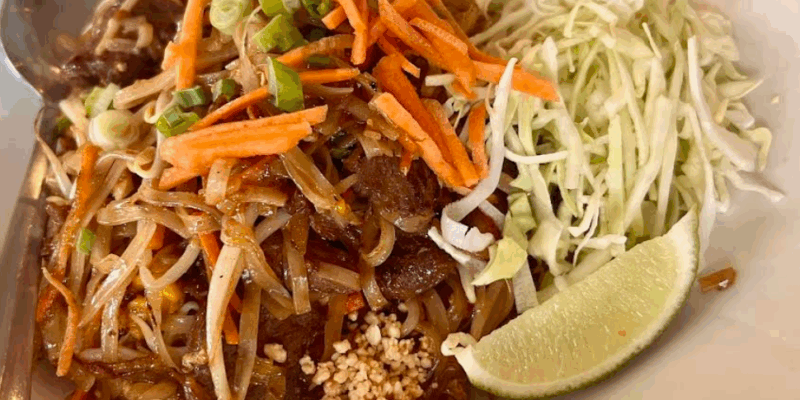 Ruk Sushi & Thai (Milwaukee Ave)