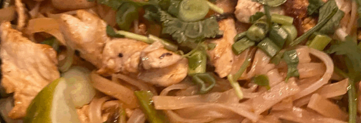 Jaiyen Sushi & Noodle