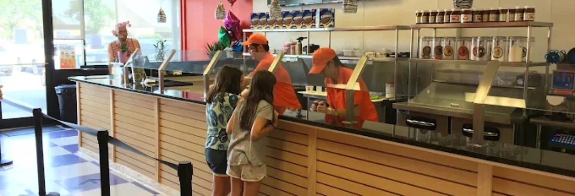 Fanny's Thai Roll Ice Cream Charles