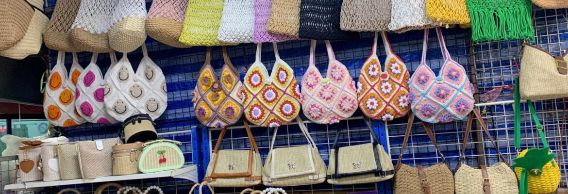 กระเป๋าสาน by tai